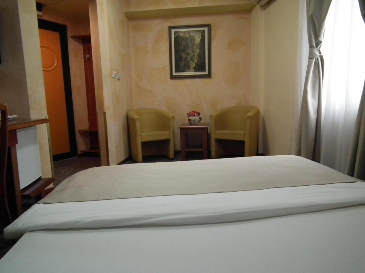 Hotel Kerber Podgorica Eksteriør bilde