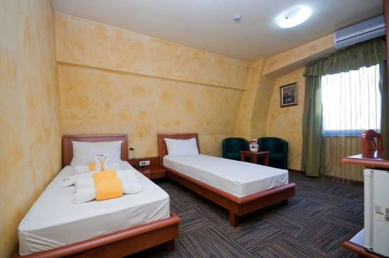 Hotel Kerber Podgorica Eksteriør bilde
